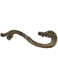 French Court Right-Hand Drawer Pull - 3 1/2 inch Center-to-Center in Monticello Brass.